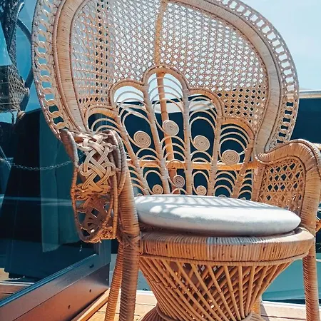 Escale Royale * Fréjus