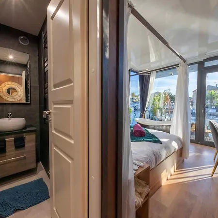 Escale Royale * Fréjus